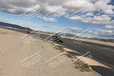 media/Nov-16-2025-Race Pace (Sun) [[8c5fa54630]]/Verified Riders/6-Turn 10 Inside (1145am)/